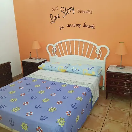 Apartamento Campo Y Playa Santidad